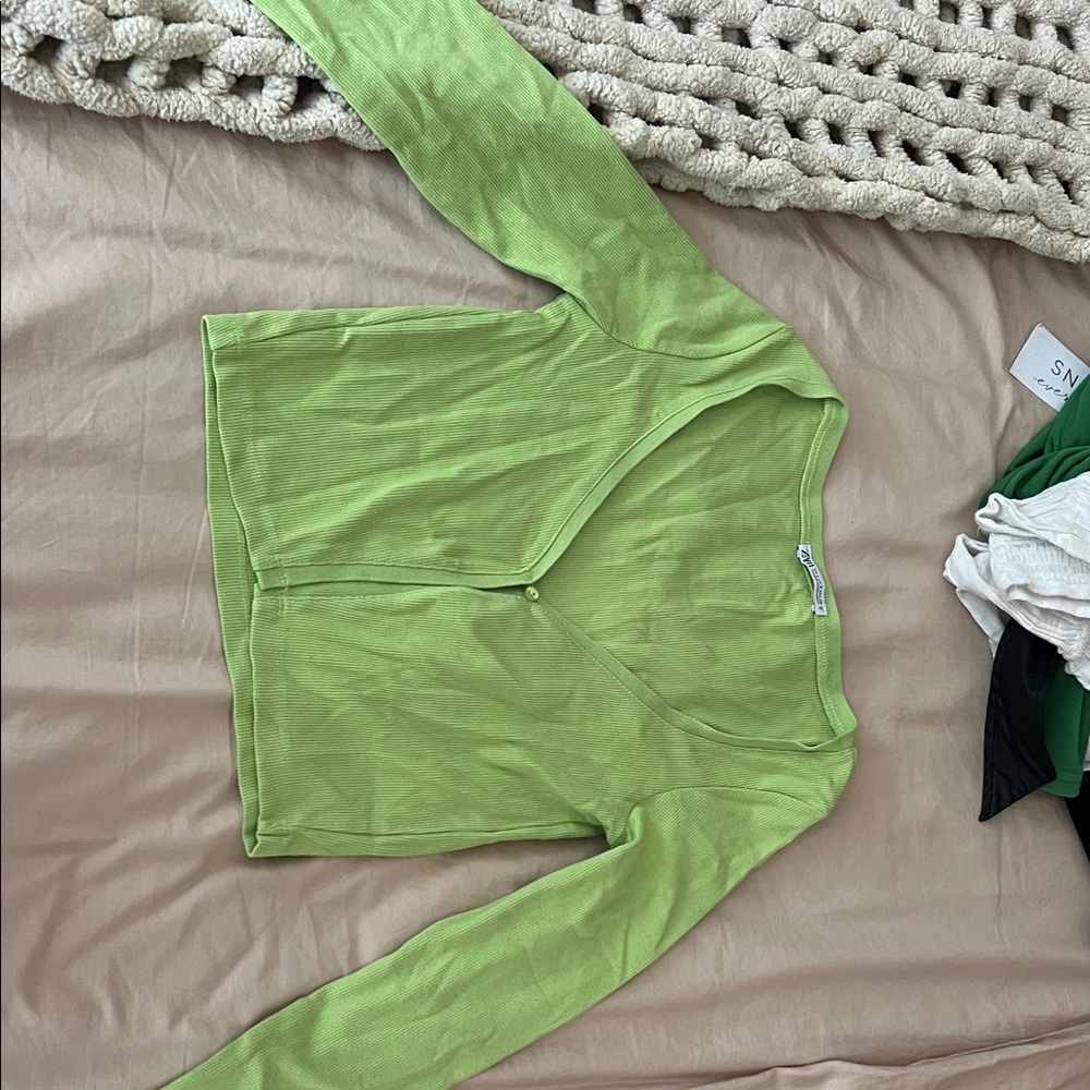 Green Long Sleeve Cardigan
